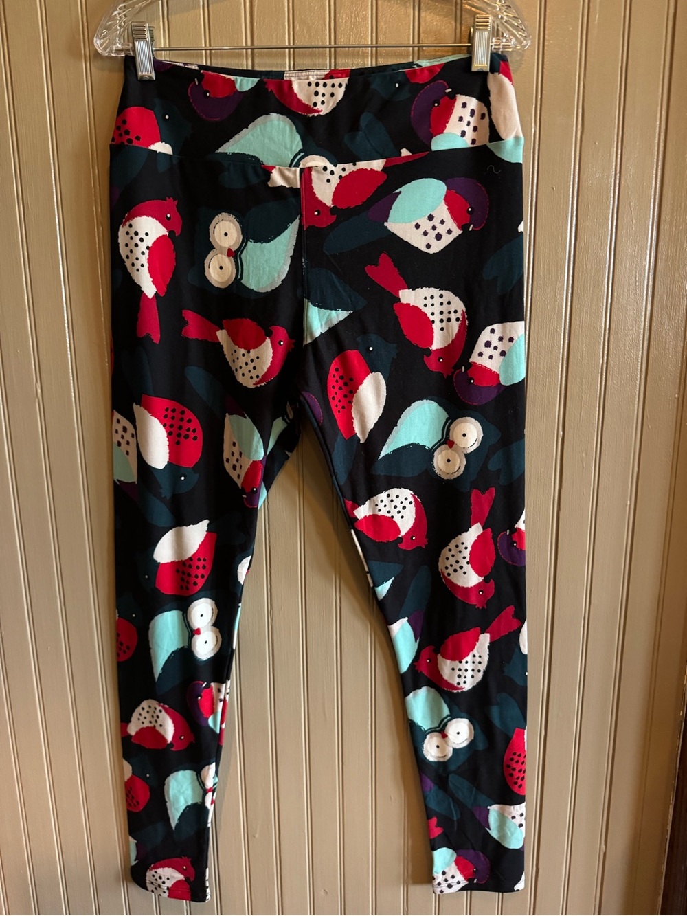 New LuLaRoe  Leggings with Red, Teal, Cream & Purple Bird Print owls tall curvy